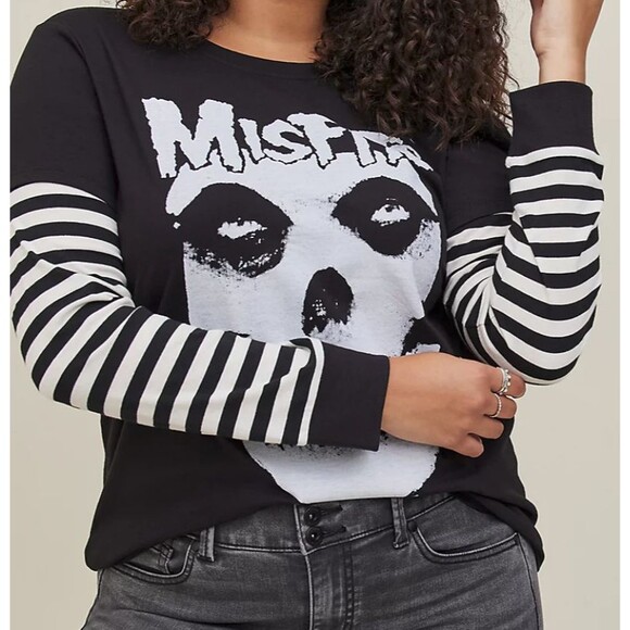 Torrid Misfits Layered Look Long Sleeve Top Plus Size 2X - Picture 3 of 5
